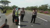 Sopir Mengantuk, Sebuah Minibus Mengalami Kecelakaan Maut di Tol Cipali - GenPI.co Jabar