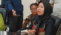 Guru Dipecat Usai Kritik Ridwan Kamil, Yayasan: 2 Kali Dapat SP - GenPI.co Jabar