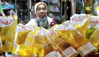 Operasi Pasar Pemkot Solo: 3.000 Liter Minyak Goreng Ludes 2 Jam - GenPI.co Jateng