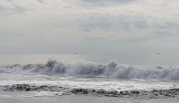 BMKG: Peringatan Dini Gelombang Laut Sangat Tinggi di Wilayah Ini - GenPI.co Jateng