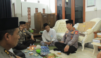 Kapolri Kunjungi Gus Bahas di Rembang, Ini yang Dibahas - GenPI.co Jateng