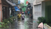 Hujan Deras Bikin Kota Solo Banjir, Begini Kondisinya - GenPI.co Jateng