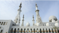 Mandor Proyek Masjid Sheikh Zayed Solo Utang Makan di Warung Sampai Rp 150 Juta, Kok Bisa? - GenPI.co Jateng