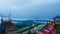 Yuk, Camping ke Mangli Sky View Magelang, Bonus Pemandangan Gunung yang Indah - GenPI.co Jateng