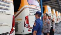 Jelang Mudik Lebaran, Polres Sukoharjo Cek Armada Bus dan Kesehatan Sopir - GenPI.co Jateng
