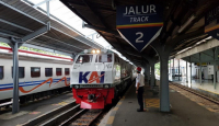 Tiket Kereta Api Arus Balik di Daop 8 Surabaya Mulai Menipis - GenPI.co Jatim