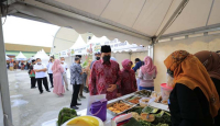 Festival Pecel Pincuk Madiun Diminati Pengunjung, Sukses Besar - GenPI.co Jatim