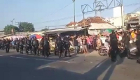 Penangkapan MSAT di Jombang Diwarnai Bentrokan, Ada yang Terluka - GenPI.co Jatim