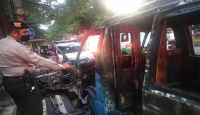 Heboh! Angkot Terbakar di Dekat Kampus UB Malang, Berikut Kronologinya - GenPI.co Jatim