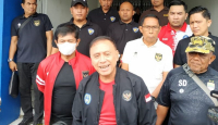 Soal Keluhan Bau Sampah di Gelora Bung Tomo, Jawaban PSSI Menenangkan - GenPI.co Jatim