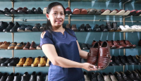 Kisah Sukses Agus Salim, Banjir Cuan dari Sepatu Kulit Hercules - GenPI.co Jatim