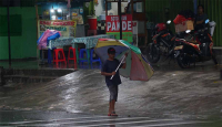 Ramalan Cuaca Jatim Hari ini, Surabaya dan Daerah Berikut Diprediksi Hujan Petir - GenPI.co Jatim