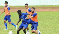 Liga 1 Segera Berlanjut, Arema FC Bakal Gelar Pertandingan Uji Coba - GenPI.co Jatim