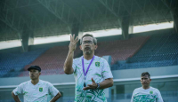 Menjelang Akhir Liga 1, Aji Santoso Realistis Posisi Persebaya - GenPI.co Jatim