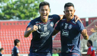 Raih Kemenangan Perdana, Pelatih Arema FC Fernando Valente Berusaha Tampil Konsisten - GenPI.co Jatim
