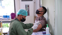 Jadwal Vaksin Covid-19 di Surabaya Hari ini, Buka Sampai Sore - GenPI.co Jatim