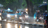 Peringatan Dini Cuaca Jawa Timur 5 Juli 2023, Waspada Hujan Lebat Mengguyur 6 Daerah - GenPI.co Jatim