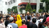 Kompi Minta Wawali Surabaya Hentikan Unggahan Konten Sidak TikTok - GenPI.co Jatim