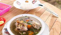 Rindu Merapi Resto di Sleman, Tawarkan Sup Iga dengan Kaldu Gurih - GenPI.co Jogja