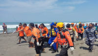 SAR Berhasil Evakuasi Wisatawan Terseret Ombak Pantai Glagah - GenPI.co Jogja