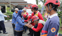 Gempa Cianjur, Sleman Kirim Bantuan Tenda Pengungsian - GenPI.co Jogja