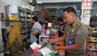 Penjual Rokok Ilegal Terjaring Operasi di Sleman, Barang Disita - GenPI.co Jogja
