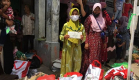 Kedatangan Jokowi di Pasar Sungai Duri Disambut Tangis Haru Warga - GenPI.co Kalbar