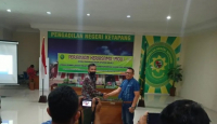 Komitmen Bantu Masyarakat Tidak Mampu Digaungkan LBH Borneo Tanjungpura Indonesia - GenPI.co Kalbar