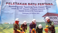 Universitas Tanjungpura Dapat Hibah Teaching Farm Closed House dari PT CPI - GenPI.co Kalbar