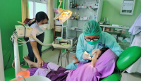 92 Anak Panti Asuhan di Pontianak Dapat Perawatan Gigi Gratis - GenPI.co Kalbar