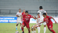 Kalah dari Borneo FC, Pelatih Persija Sesalkan Masalah Ini - GenPI.co Kaltim