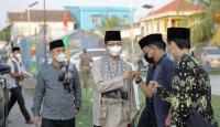 Ramadan Rudi-Amsakar Kunjungi 100 Masjid di Batam, Kok Bisa? - GenPI.co Kepri