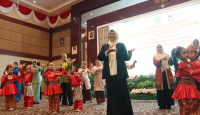 Dewi Kumalasari Beber 2 Hal Penting yang Harus Dimiliki Guru PAUD - GenPI.co Kepri