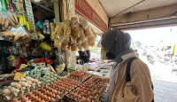 Harga Telur Ayam di Kota Batam Naik Signifikan - GenPI.co Kepri
