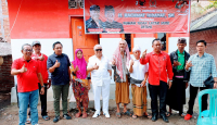 Buktikan Komitmen, Rachmat Hidayat PDIP Bantu 49 RTLH dan RKB - GenPI.co NTB