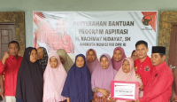 Rachmat Hidayat Bantu Janda dan Ponpes di Lombok Barat - GenPI.co NTB