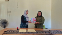 Kantor Bahasa NTB Buat Kamus Bahasa Isyarat, Bina SLB Negeri 4 Lombok Tengah - GenPI.co NTB
