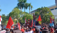 Ribuan Orang Demo Tuntut Usut Dalang Korupsi Siak - GenPI.co Riau