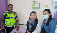 Tembus Macet, 2 Polantas Pekanbaru Antar Balita ke Rumah Sakit - GenPI.co Riau