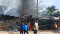 3 Kios di Rohul Hangus Terbakar, Kerugian Capai Rp 90 Juta - GenPI.co Riau