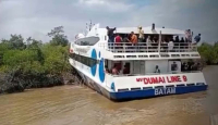 Kapal Ferri Dumai Tabrak Hutan Bakau, Kandas di Perairan Meranti - GenPI.co Riau