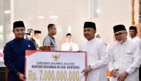 Gubernur Sulsel Kasih Rp7 Miliar, Masyarakat Bantaeng Happy - GenPI.co Sulsel