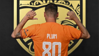 Pamit dari PSM Makassar, Wiljan Pluim Menyeberang ke Klub Baru - GenPI.co Sulsel