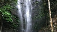 Air Terjun Andawe, Wisata di Dalam Hutan Belantara Konawe - GenPI.co Sultra