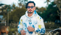 Denny Sumargo Berduka, Karyawan Terbaiknya Meninggal Dunia - GenPI.co Sumsel