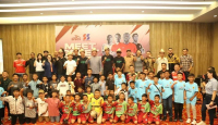 Sekolah Sepak Bola di Sumsel Diminta Datangkan Sponsor - GenPI.co Sumsel