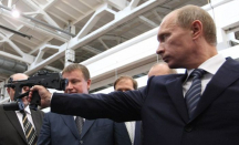 Jurus Vladimir Putin Sukses, Mata Uang Rubel Kembali Perkasa - GenPI.co