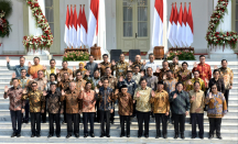 Jokowi Diminta untuk Pecat Menteri yang Berkampanye Pilpres 2024 - GenPI.co