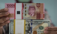 Nilai Tukar Rupiah Tak Berkutik, Dolar AS Berkobar - GenPI.co