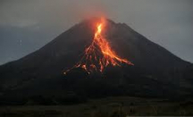 Kabar Buruk di Gunung Merapi, Bahaya Ancam Warga, Mohon Doanya - GenPI.co